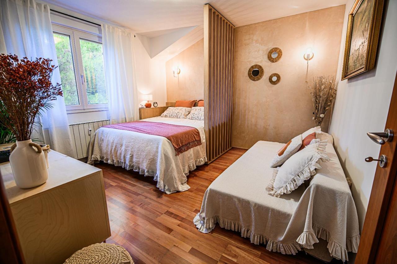Apartments Sofia Portorose Esterno foto